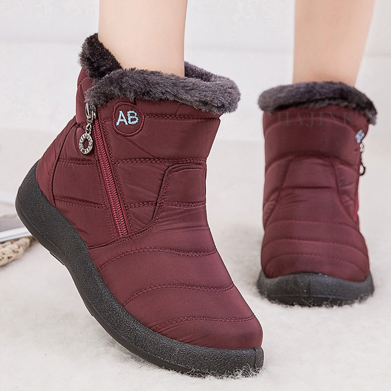 Bota Feminina Peluciada Cozy